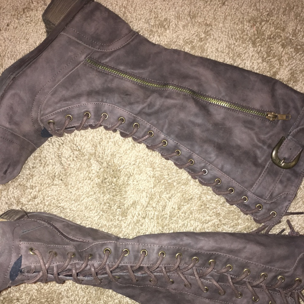 rustic brown lace up boots, size 7